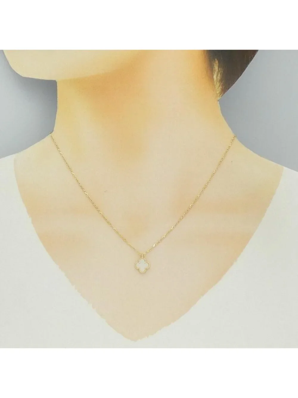 Van Cleef & Arpels Sweet Alhambra Necklace